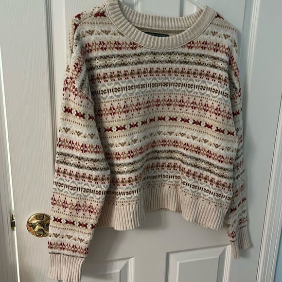 American Eagle Outfitters Sweaters - American Eagle Whoa So Soft Crew Neck Sweater